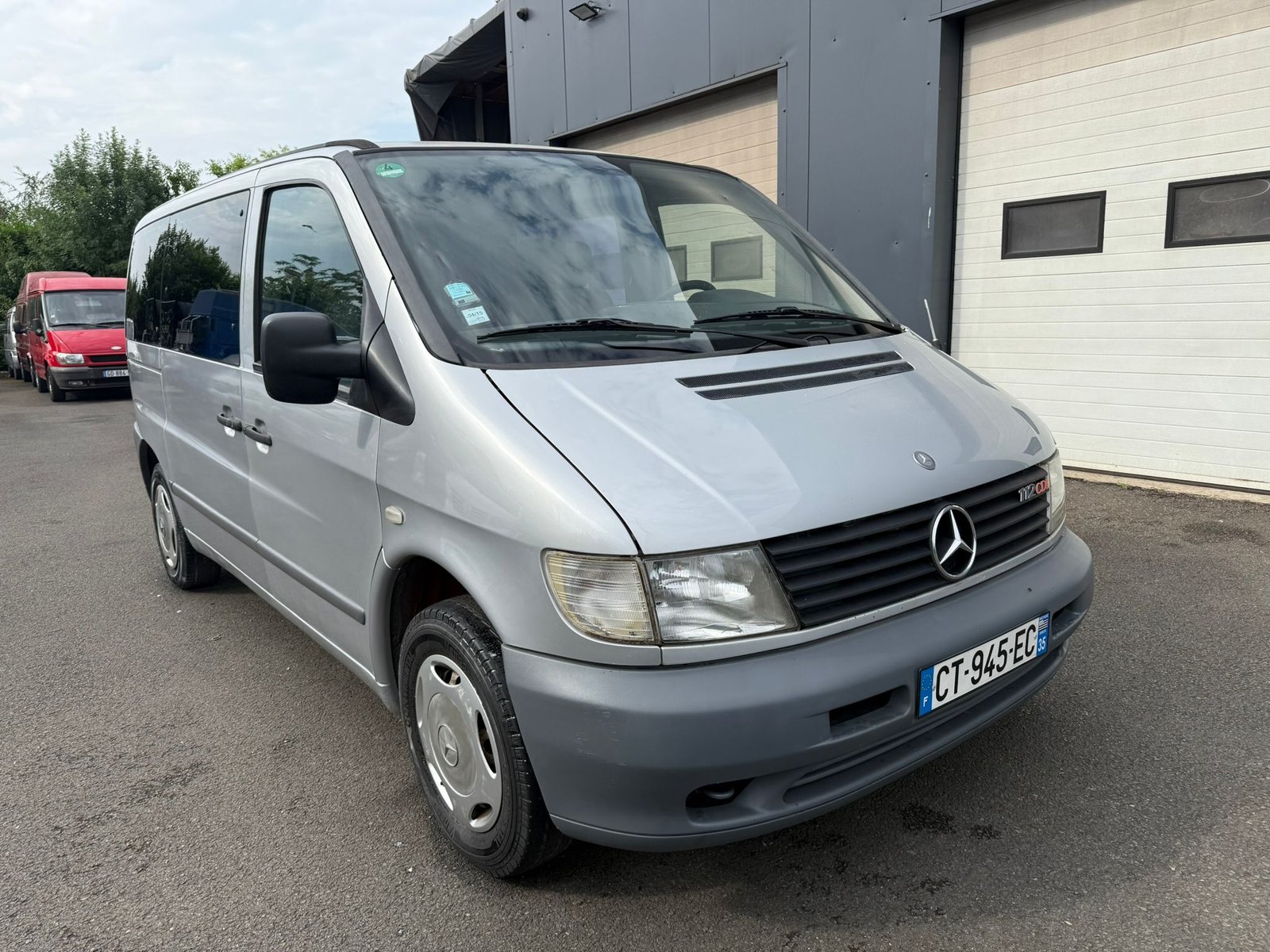 Mercedes Westfalia Vito F Lit Table